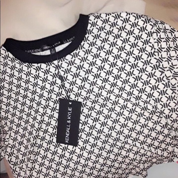 Kendall&Kylie top - Picture 2 of 2